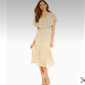 Reba lace dress